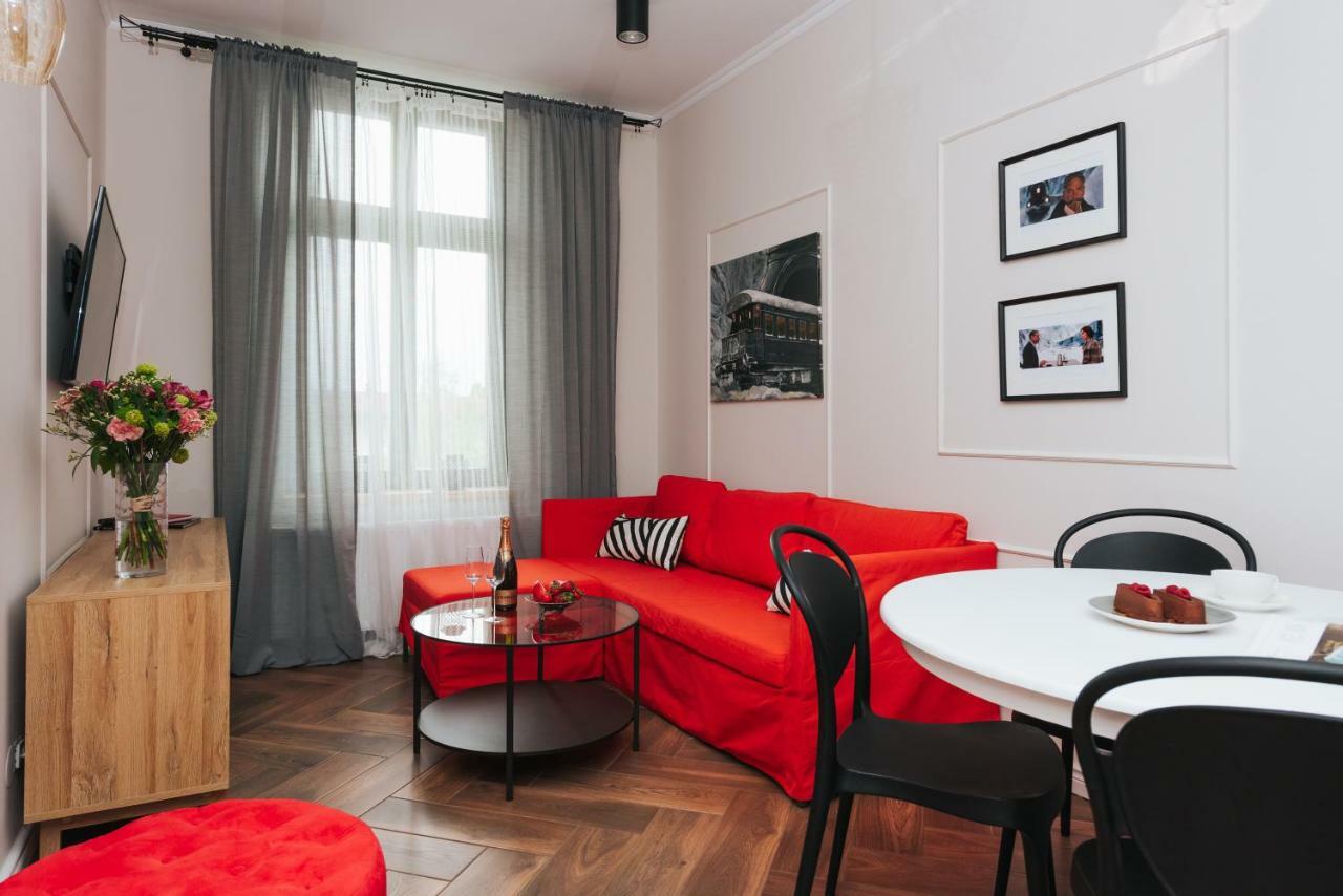 MovArt Boutique Aparthotel Cracovie Extérieur photo